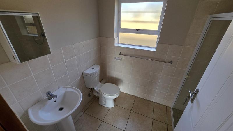 2 Bedroom Property for Sale in Reebok Western Cape
